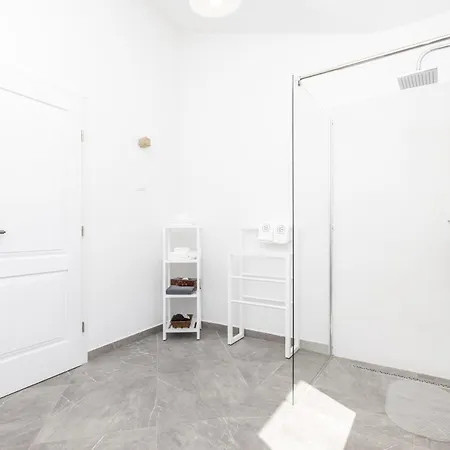 Giardin Retreat Veli Losinj