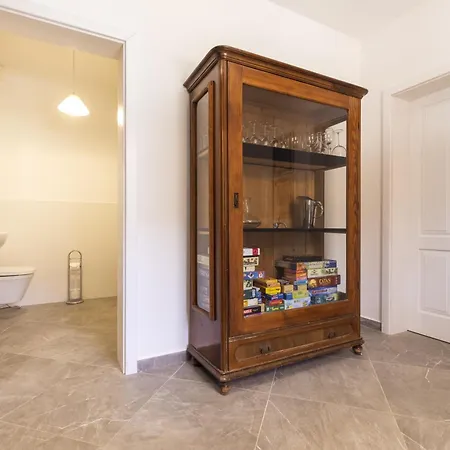 Villa Giardin Retreat *