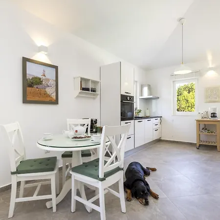 Giardin Retreat Villa Veli Losinj