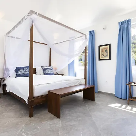 Villa Giardin Retreat *